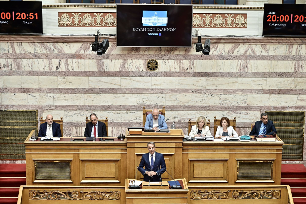 Σταθερά κυρίαρχος ο Κυριάκος Μητσοτάκης