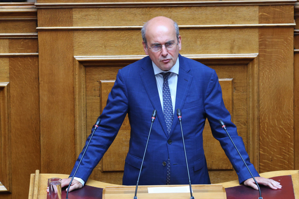 Κωστής Χατζηδάκης για προστασία γλώσσας και σημαίας: Τυφλώνει το κομματικό πάθος