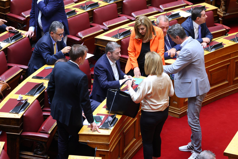 Η αναθεώρηση, το ΠΑΣΟΚ και ο συνταγματικός λαϊκισμός της αντιπολίτευσης
