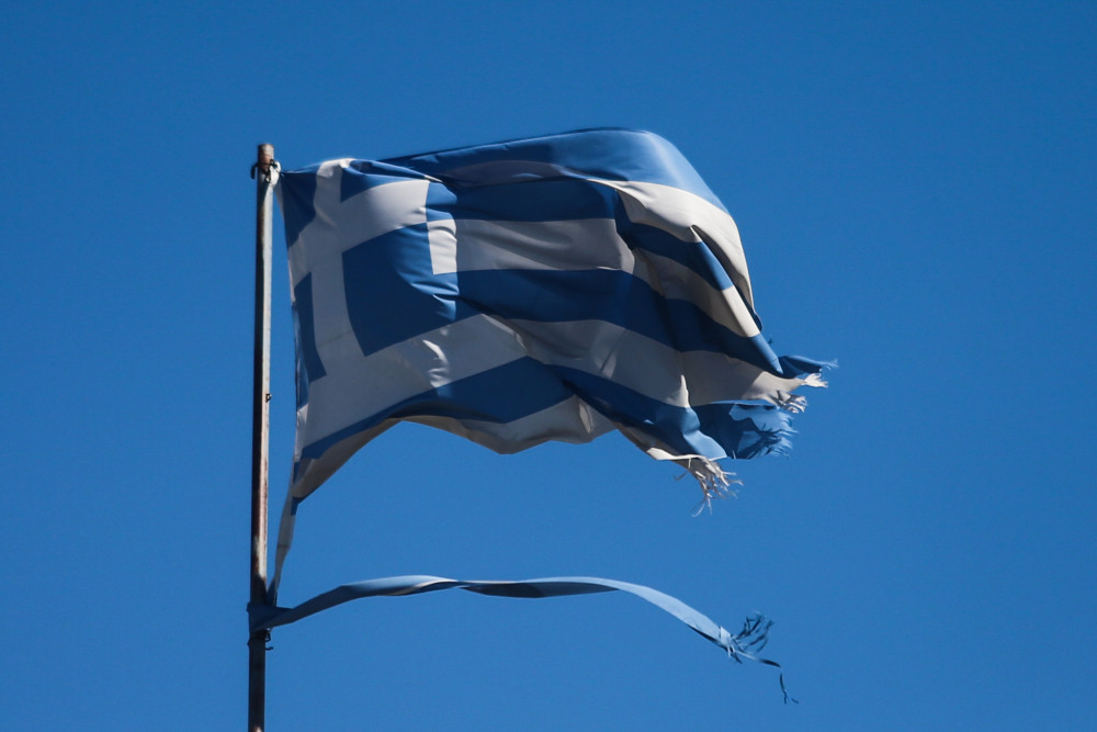 Θυελλώδεις άνεμοι σαρώνουν τη χώρα: πού καταγράφηκαν ριπές έως 130 χλμ./ώρα