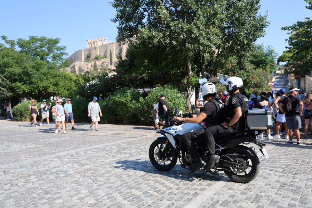 ΕΟΤ για επίθεση στην Ακρόπολη: Είναι μεμονωμένο περιστατικό, η Ελλάδα είναι ασφαλής προορισμός