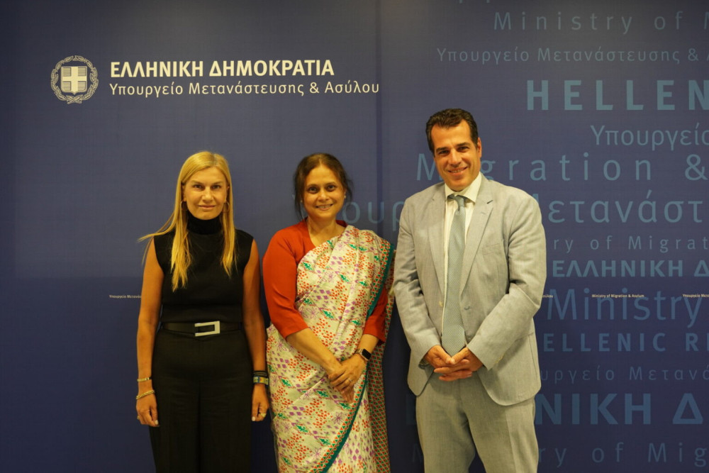 Η παράνομη μετανάστευση στο επίκεντρο της συνάντησης Πλεύρη με την πρέσβη του Μπαγκλαντές