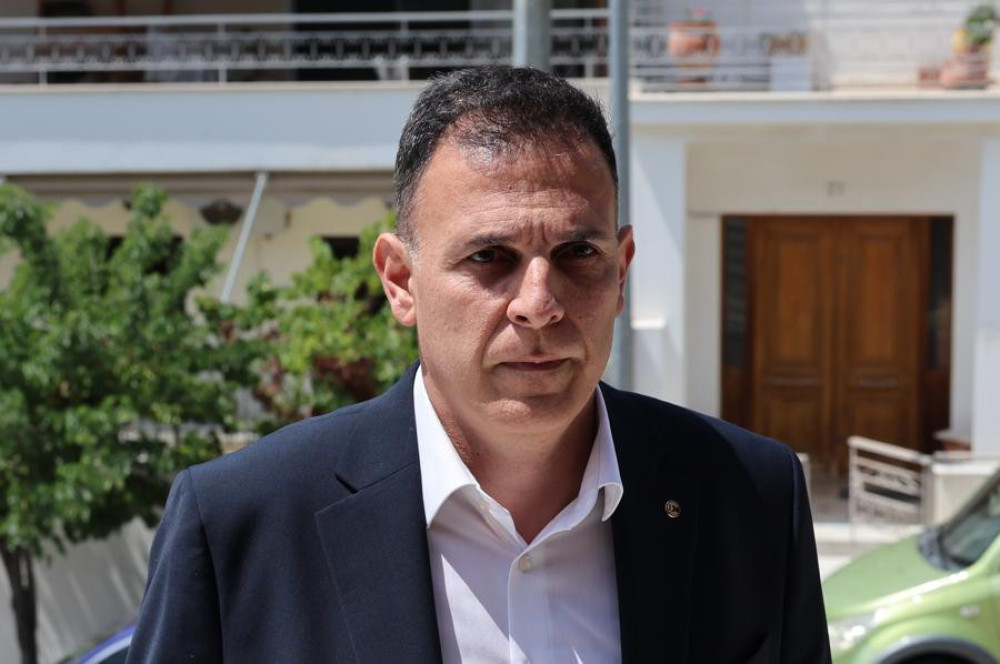 Ραγδαίες εξελίξεις στον ΣΥΡΙΖΑ - Εκτός Βουλής και κόμματος ο Γιώργος Καραμέρος