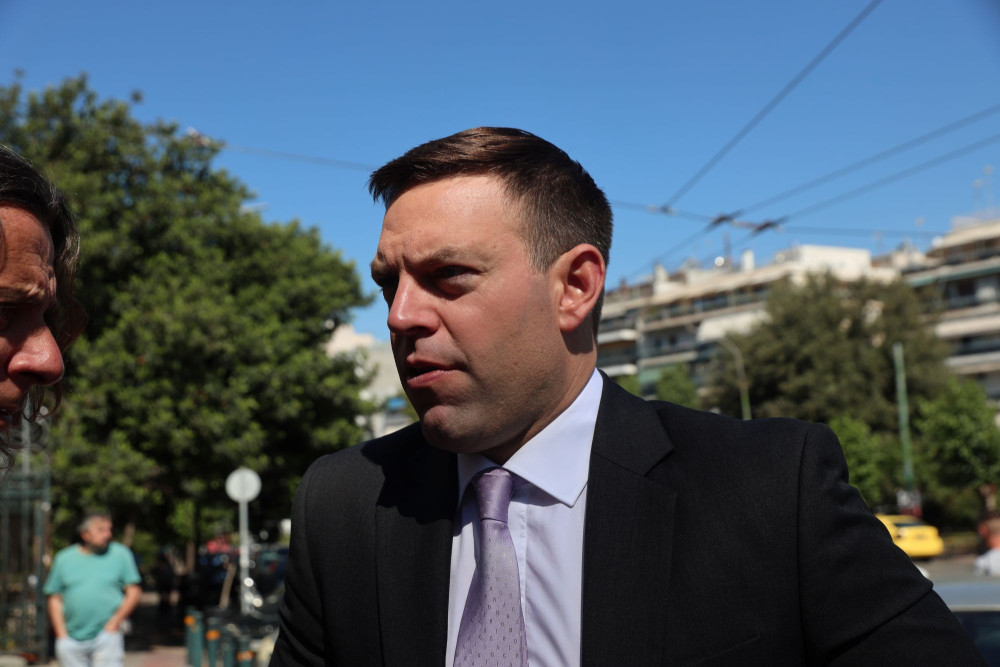 Σκληρό βίντεο Κασσελάκη κατά Φάμελλου: Δεν ντρέπεστε να μιλάτε για την Αριστερά; Όλα για την καρέκλα;