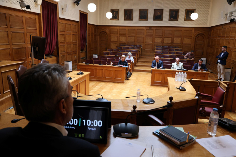 Άρης Πορτοσάλτε για ΚΟ του ΣΥΡΙΖΑ: Εξευτελισμός του κοινοβουλευτισμού (video)