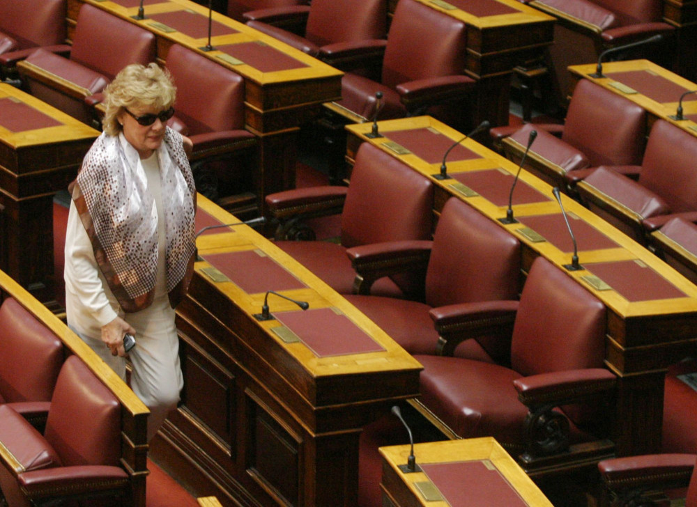Ο Πρόεδρος της Βουλής των Ελλήνων αποχαιρετά τη σπουδαία ηθοποιό και προσωπική του φίλη Μάρω Κοντού