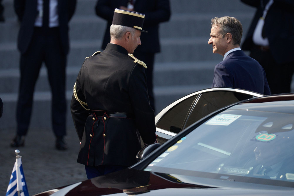 Παρέλαση της Ημέρας της Βαστίλης: ελληνικό αποτύπωμα με Κυριάκο Μητσοτάκη και Rafale στο Παρίσι