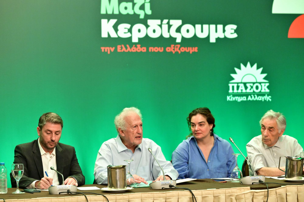 Νέο φιάσκο στο ΠΑΣΟΚ - Κι άλλες διαψεύσεις για τη διεύρυνση