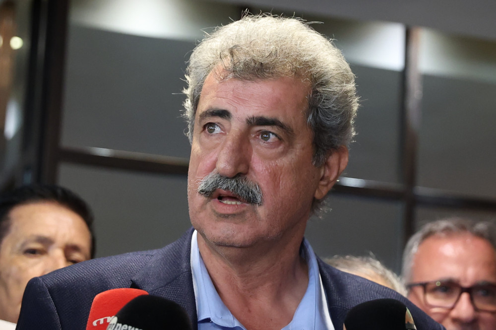 Ο Παύλος Πολάκης ανακοίνωσε την υποψηφιότητά του για πρόεδρος του ΣΥΡΙΖΑ