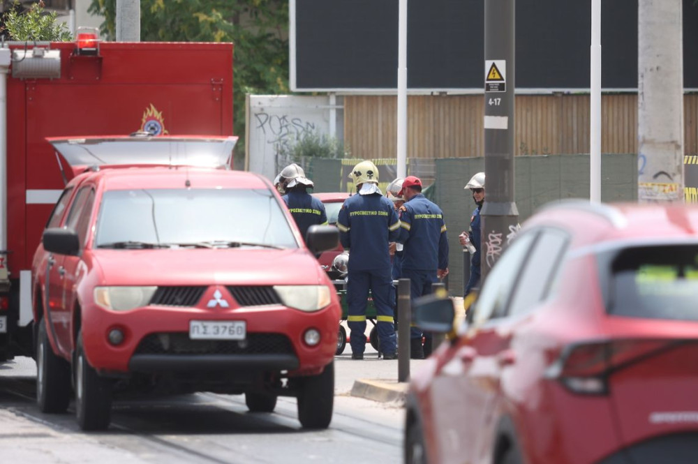 Λήξη συναγερμού στον Πειραιά: δεν βρέθηκε διαρροή αερίου στο βενζινάδικο