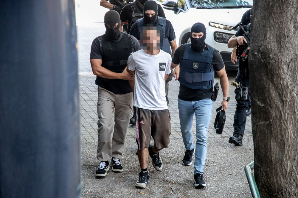 Θεσσαλονίκη: τέταρτη προφυλάκιση για τη φονική επίθεση κατά της Νέστορα - Ένταση στα δικαστήρια και προσαγωγές