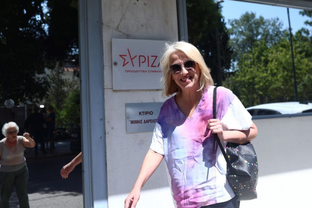 Ρένα Δούρου: μόνη στην κούρσα για την ΚΟ του ΣΥΡΙΖΑ - Το παρασκήνιο μετά την αποχώρηση Πολάκη (video)
