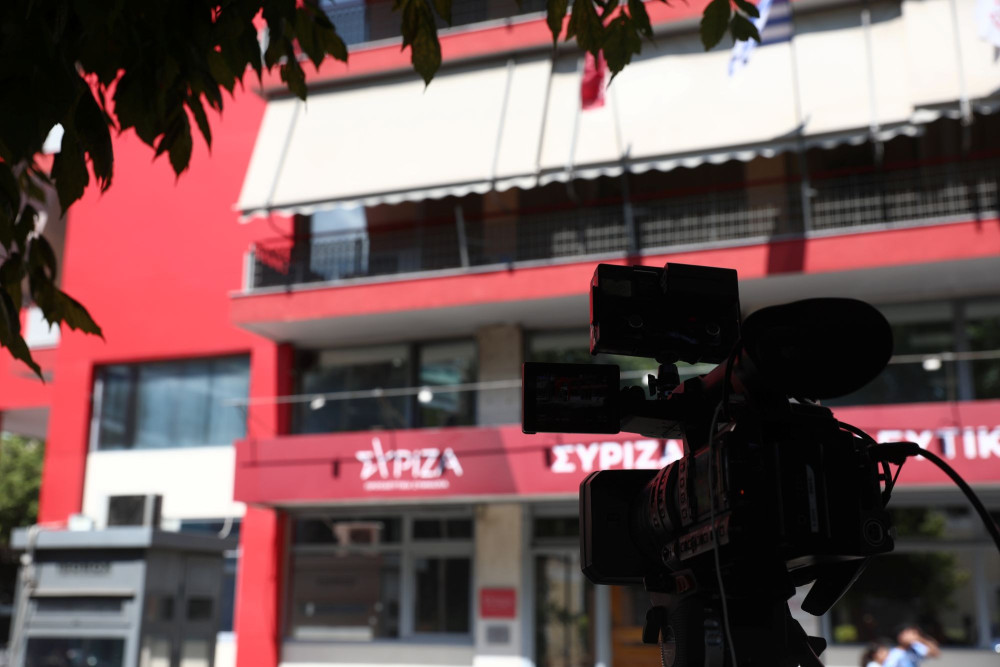 Βάση και στελέχη κουνάνε μαντίλι στους... αρχηγούς των 7+1 βουλευτών