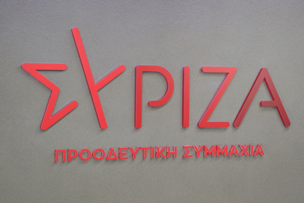 Από τον εξώστη στην παραίτηση: ο Φάμελλος, ο Τσίπρας και η απαξίωση