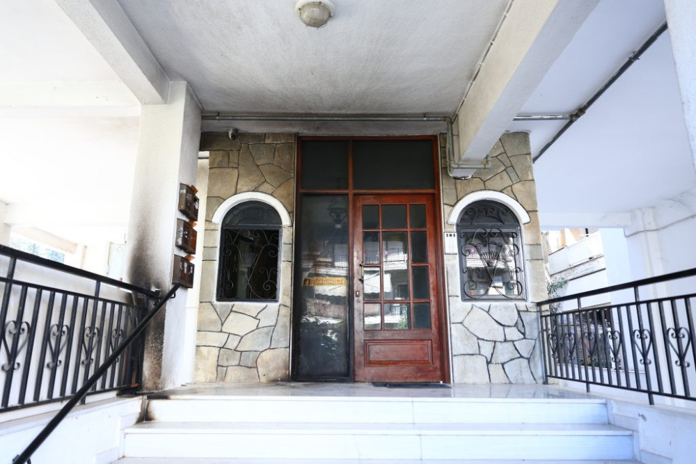 Σφίγγει ο κλοιός για τους βομβιστές στη Θεσσαλονίκη - Τι ψάχνει η Αντιτρομοκρατική (video)