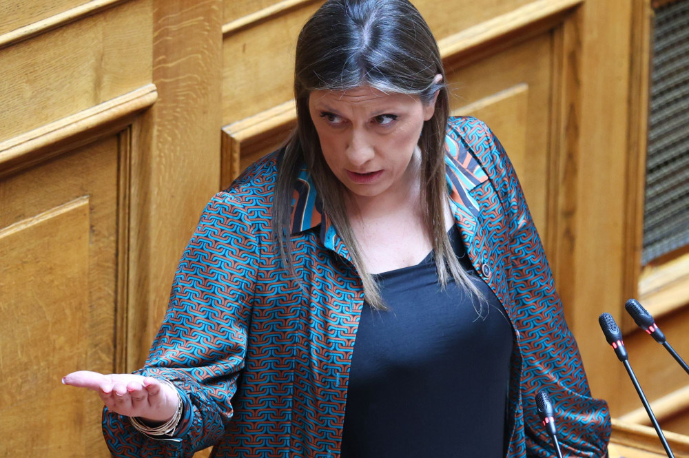 Νέα ένταση στη Βουλή: η Ζωή Κωνσταντοπούλου κόντρα σε δημοσιογράφο πρώην εργαζόμενη της Πλεύσης Ελευθερίας