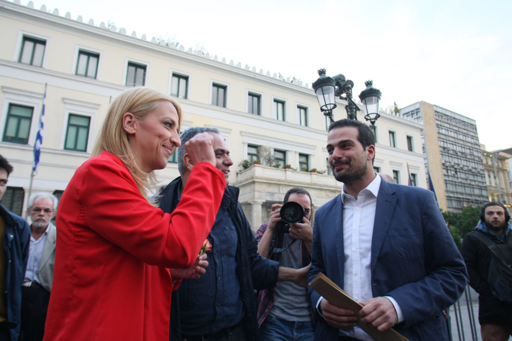 Κινητικότητα στην Αριστερά: Η επιστολή Δούρου προς Νέα Αριστερά και ο ρόλος Βαρουφάκη