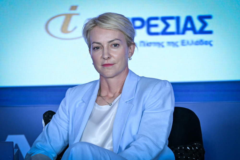 «Καρφιά» Σδούκου για Τσίπρα: Δίπλα στη λέξη αναξιοπιστία πρέπει να μπει η φωτογραφία του (video)