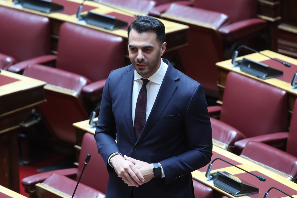 Μανώλης Χριστοδουλάκης: στο στόχαστρο Πολάκη ο δελφίνος του ΠΑΣΟΚ