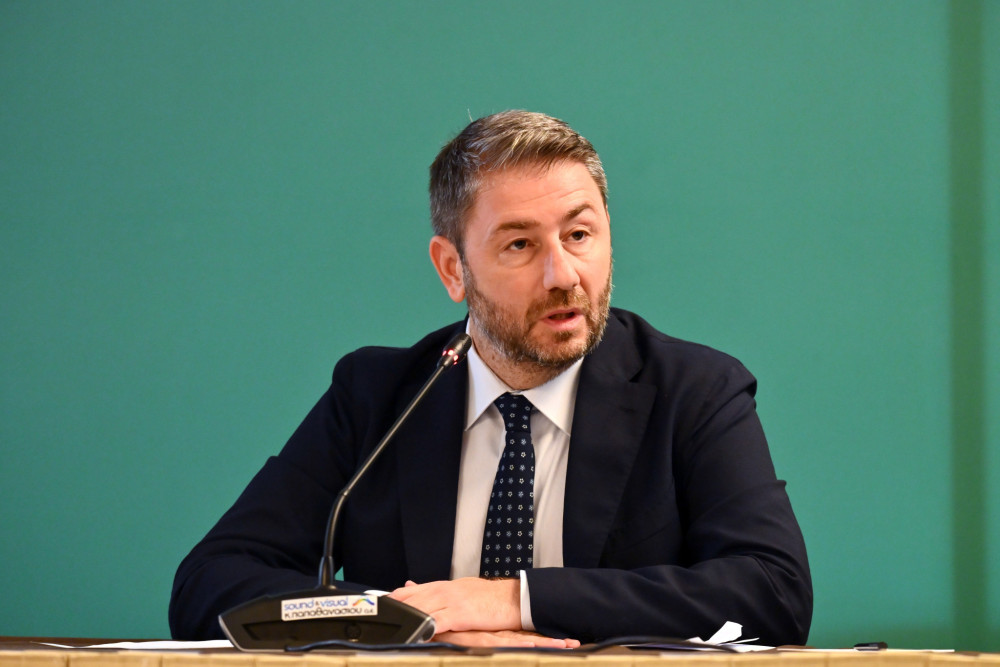 Ανδρουλάκης πρώτος στο χωριό παρά δεύτερος στην πόλη