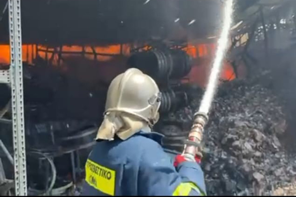 Φωτιά στο Τεμπλόνι Κέρκυρας - 112 για ετοιμότητα