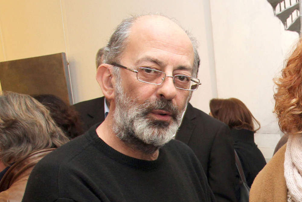 Νεκρός  στο διαμέρισμά του στα Εξάρχεια βρέθηκε ο ζωγράφος και ποιητής Χρήστος Μαρκίδης