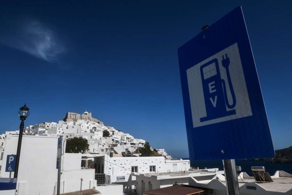 Κυριάκος Μητσοτάκης: Το Αγαθονήσι γίνεται το νέο στοίχημα της ηλεκτροκίνησης και της περιφερειακής ανάπτυξης