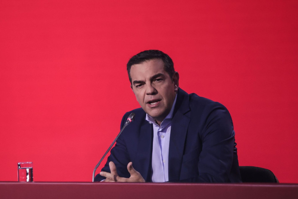 Τα σύννεφα της Βενεζουέλας μαυρίζουν τον ΣΥΡΙΖΑ του Τσίπρα: τον στήριξε με κάθε δυνατό τρόπο