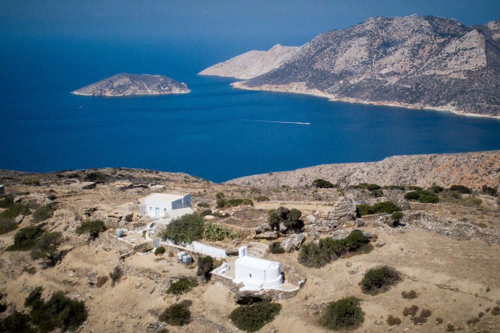 ΥΠΕΝ: πράσινο φως από την Ευρωπαϊκή Επιτροπή για έργα 2,3 δισ. ευρώ στα νησιά