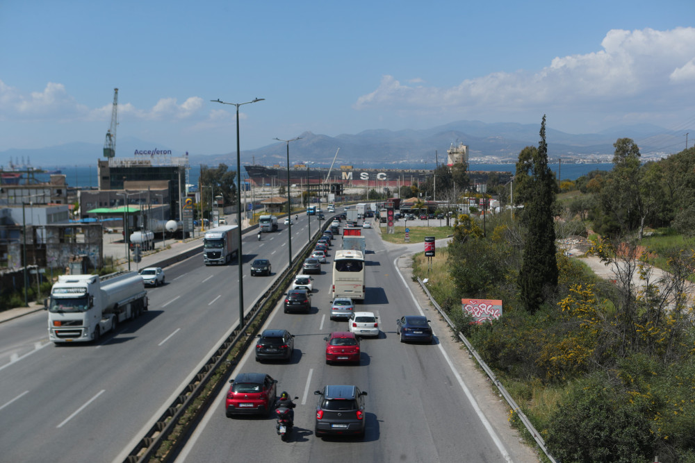 Στον δρόμο δεν είμαστε μόνοι