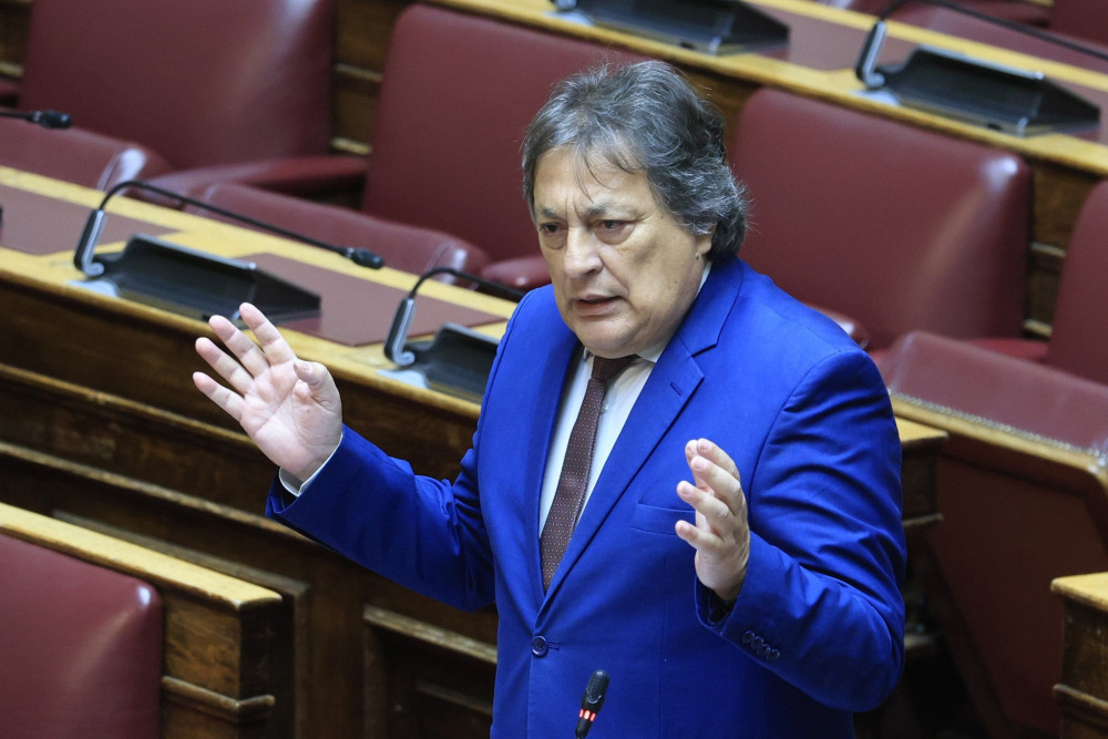 Και ο Αλέξανδρος Αυλωνίτης «προβάρει» τα πράσινα - Άλλη μια «σπουδαία» μεταγραφή του Νίκου Ανδρουλάκη