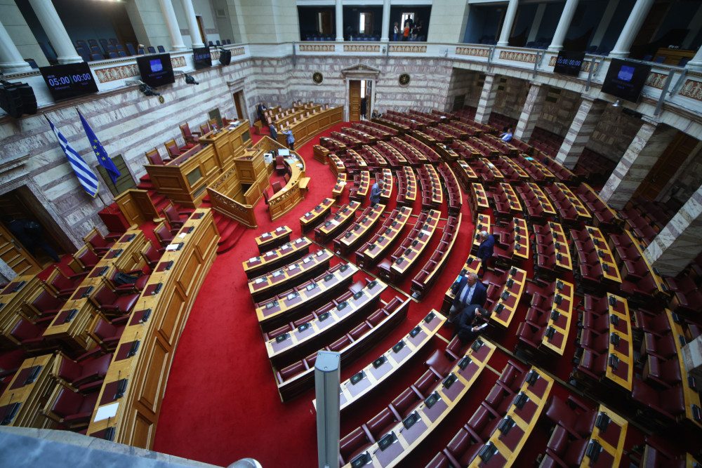Στον... κουβά οι σχεδιασμοί της «χοντρής» διαπλοκής