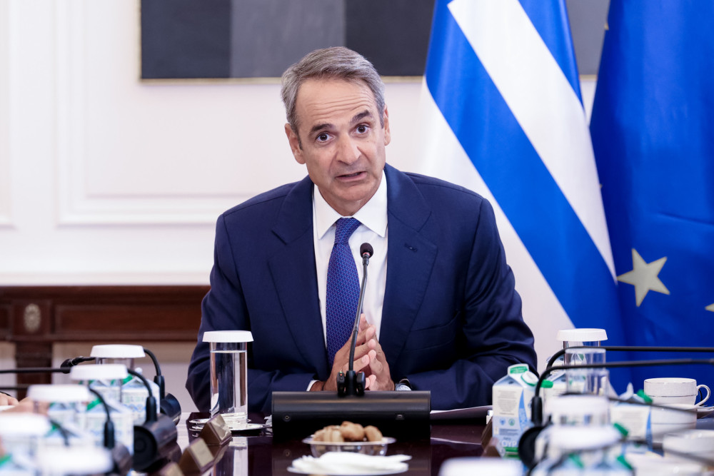 Κυριάκος Μητσοτάκης στο Υπουργικό: Στη ΔΕΘ ο οδικός χάρτης έως το 2030 - Το μήνυμα στην Τουρκία (video)