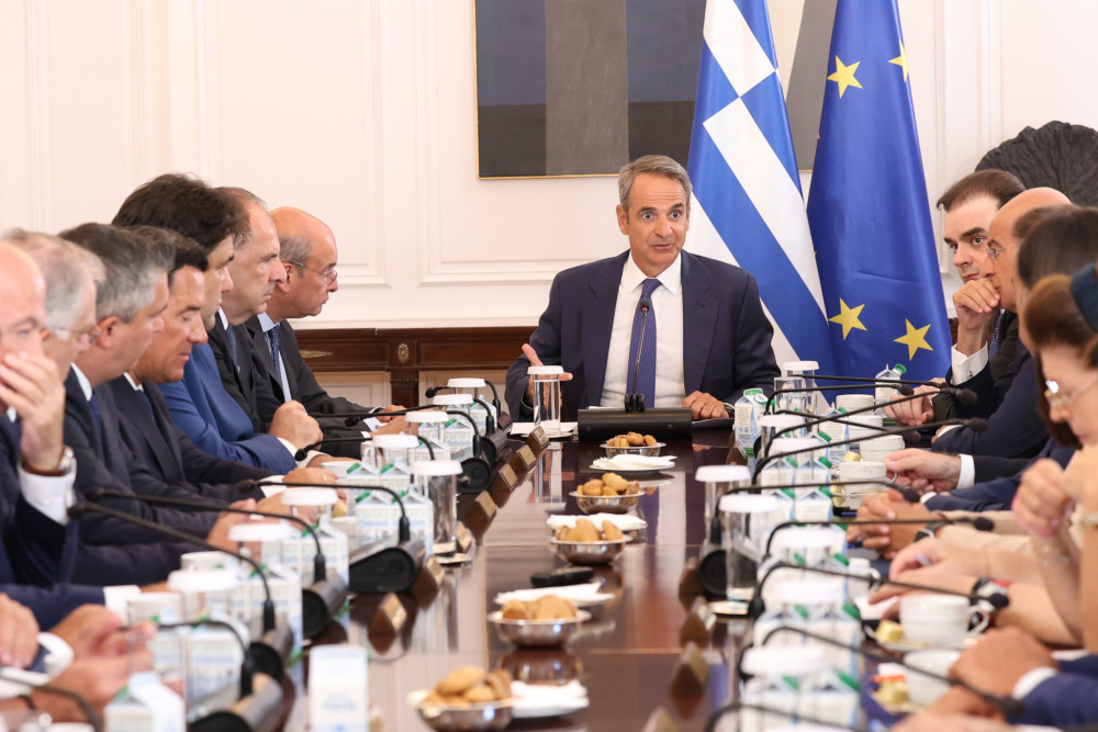 Αυστηρό μήνυμα Μητσοτάκη: «Με την Τουρκία δεν συζητάμε τίποτα πέραν ΑΟΖ και υφαλοκρηπίδας»