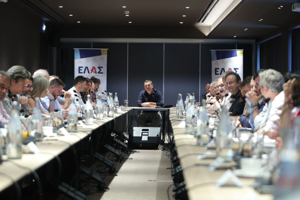 Αμετανόητοι ΕΛΑΣίτες: υπόσχονται άγριες αυξήσεις φόρων για τους «έχοντες»