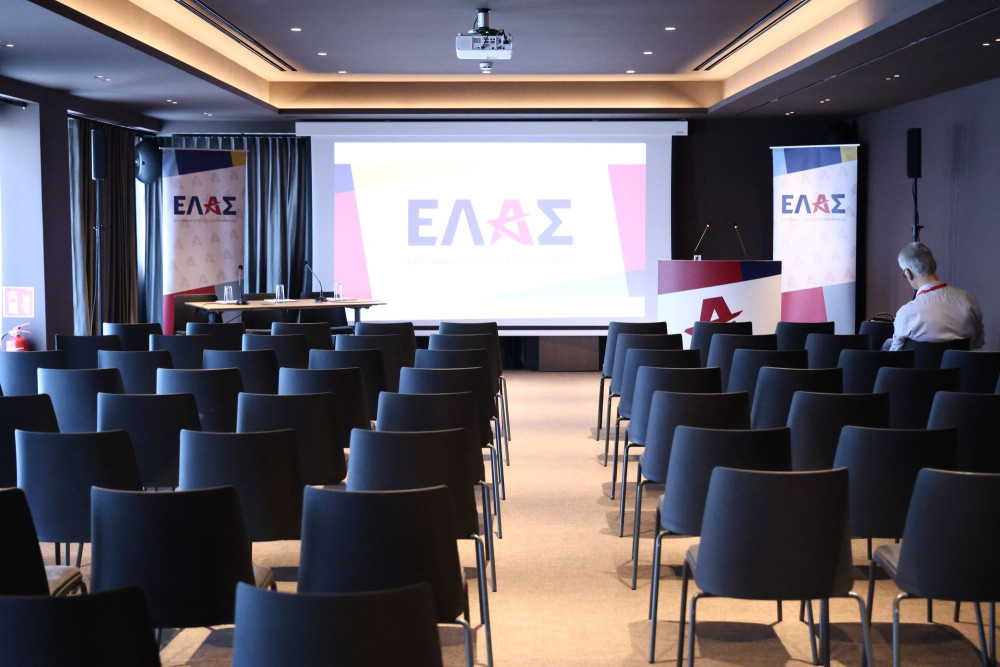 Η μάχη των… θέσεων στην ΕΛ.Α.Σ. του Τσίπρα