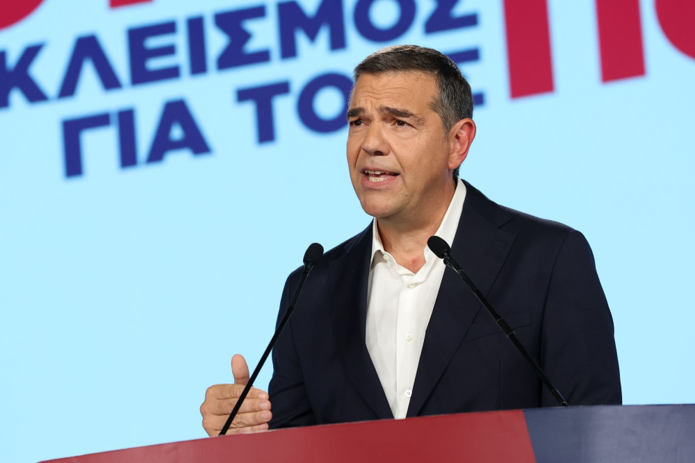 Η φράση «Μπορώ να έχω λίγο τον λογαριασμό» γράφτηκε για τον Αλέξη Τσίπρα;