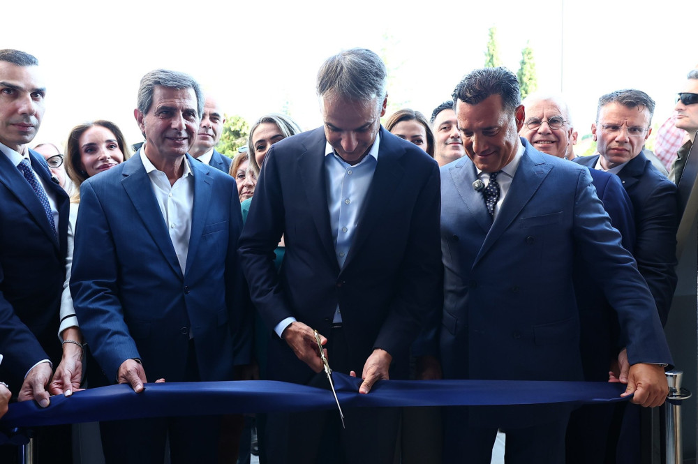 Ο μαραθώνιος του Μητσοτάκη πριν από την 90ή ΔΕΘ: από το «Παπανικολάου» στην ΟΝΝΕΔ (photos)