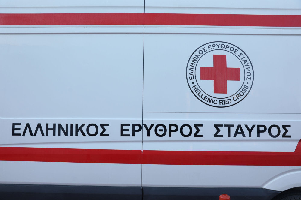 Ερυθρός Σταυρός στη Σαλαμίνα με νοσηλευτές και ψυχολόγους
