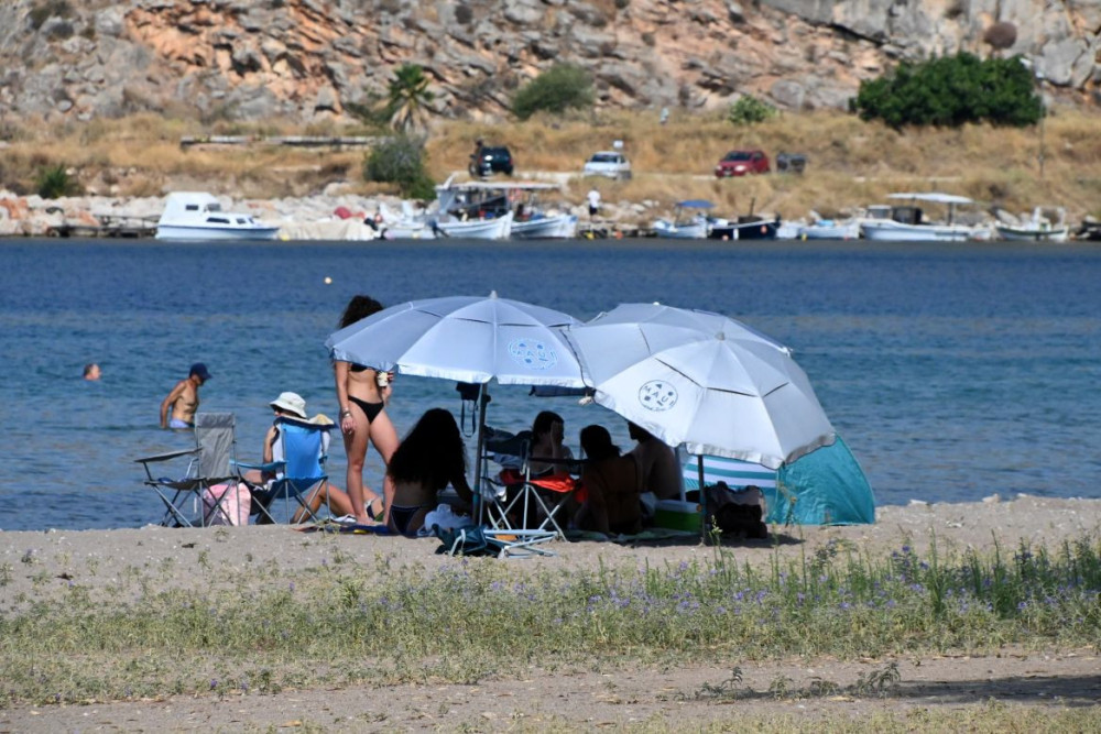 Καιρός: ισχυροί άνεμοι έως την Παρασκευή και πτώση της θερμοκρασίας τον Δεκαπενταύγουστο