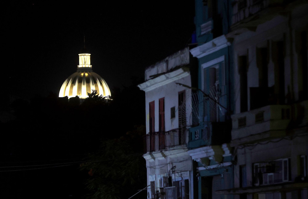 Νέο γενικό μπλακ άουτ στην Κούβα, στο σκοτάδι ξανά όλη η χώρα