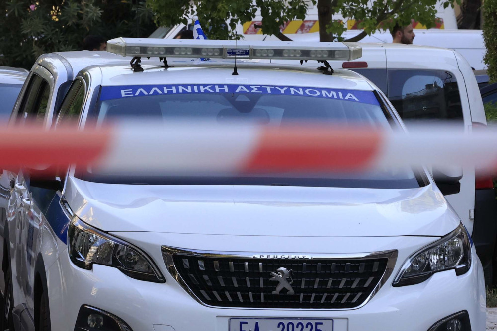Νέα Σμύρνη: γυναικοκτονία και αυτοκτονία πίσω από τους δύο νεκρούς - Τι εξετάζει η ΕΛ.ΑΣ. (video)