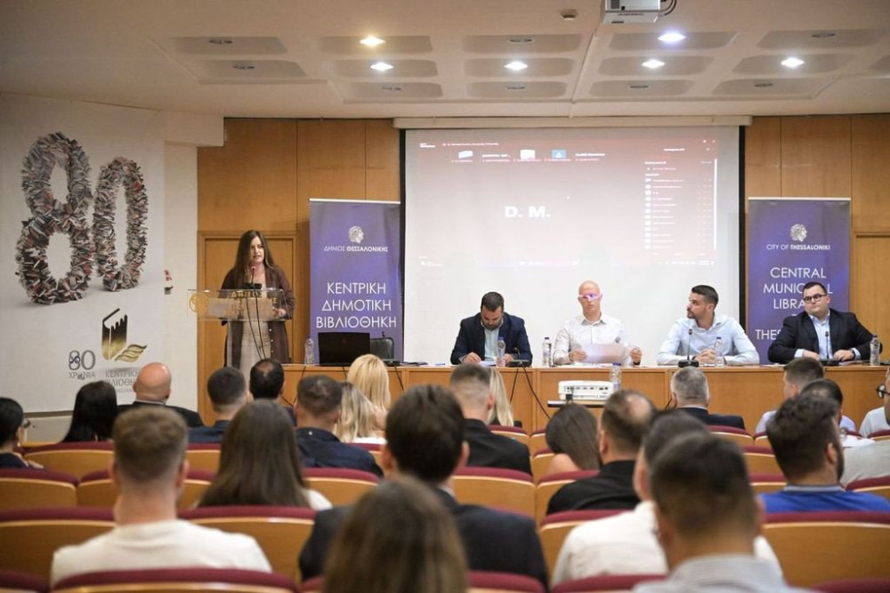 ΟΝΝΕΔ για Τσίπρα: «Τσάμπα το rebranding» με ταινία μικρού μήκους και από την Κεντρική Επιτροπή στη Θεσσαλονίκη