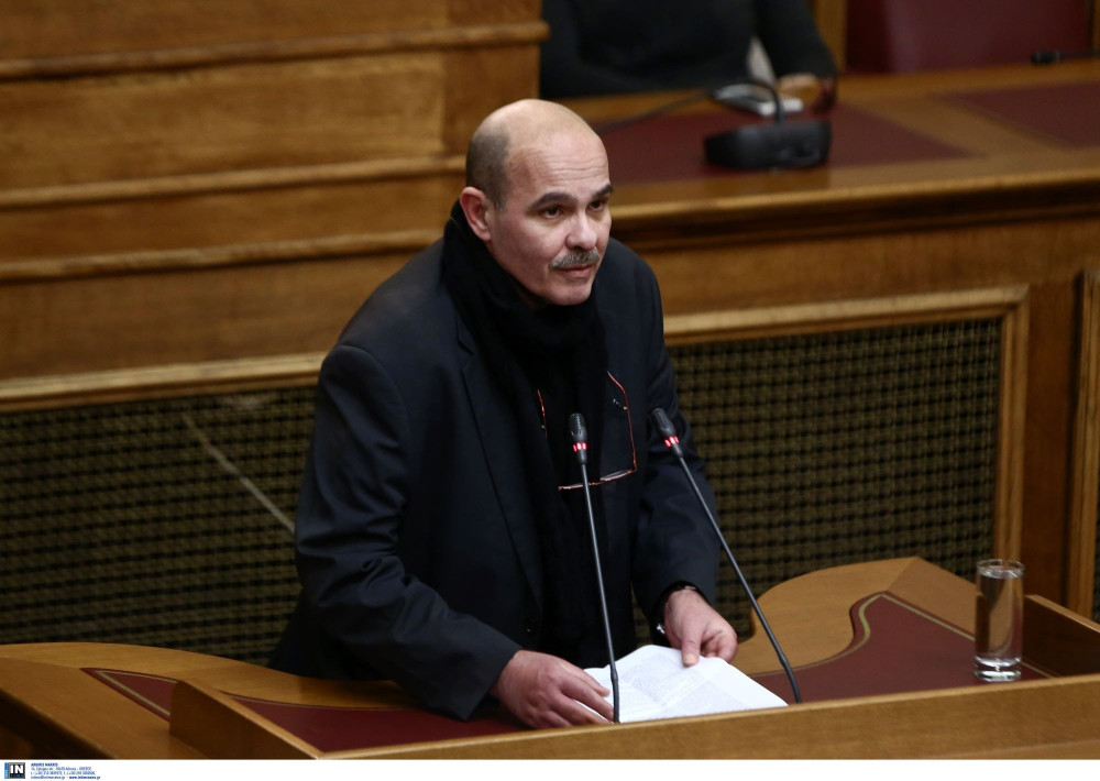 «Ας τον χαίρονται»: το σχόλιο Μαρινάκη για την επιστροφή Μιχελογιαννάκη στο ΠΑΣΟΚ