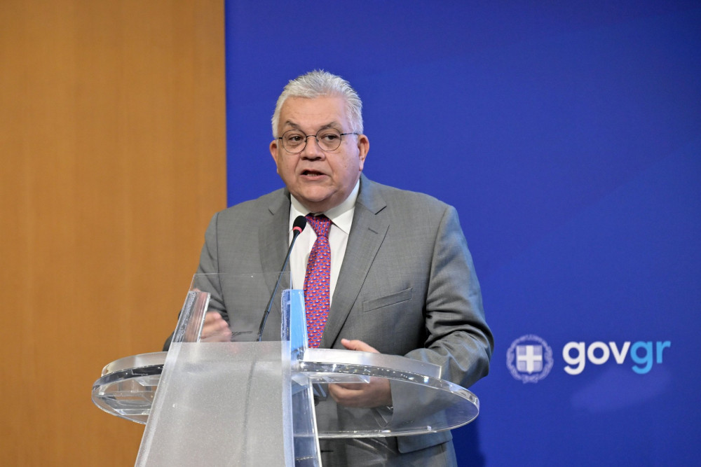 Νίκος Παπαϊωάννου: 5.500 διορισμοί και 30.000 αναπληρωτές για τη νέα σχολική χρονιά