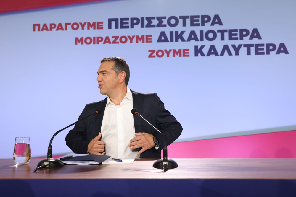Έπιασε ταβάνι στις δημοσκοπήσεις ο Τσίπρας και ξαναγυρνά στις εργοστασιακές ρυθμίσεις