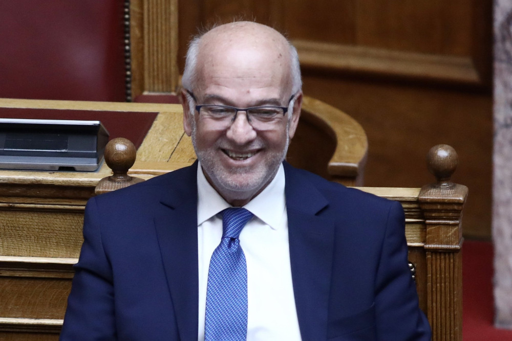 Γιώργος Φλωρίδης: Σκληραίνει ο νόμος για τις τηλεφωνικές απάτες - Κακούργημα από το πρώτο ευρώ (video)