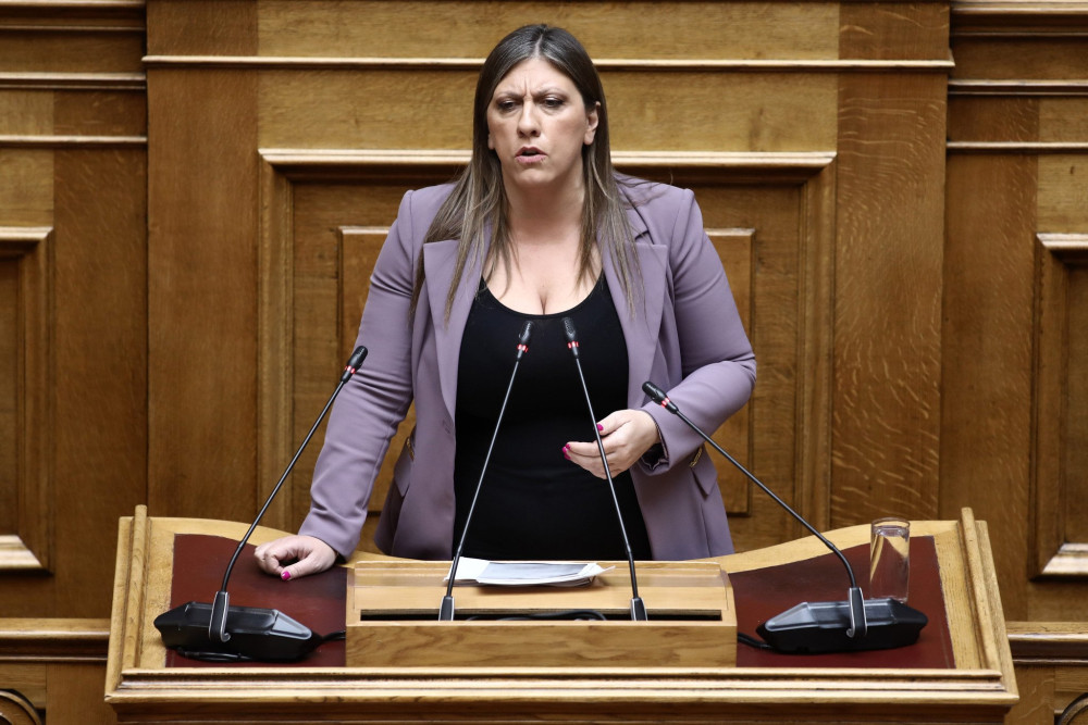 Η Ζωή Κωνσταντοπούλου φώναξε στον Στράτο Σιμόπουλο ότι «του αρέσει από πάνω» - Η αντίδρασή του