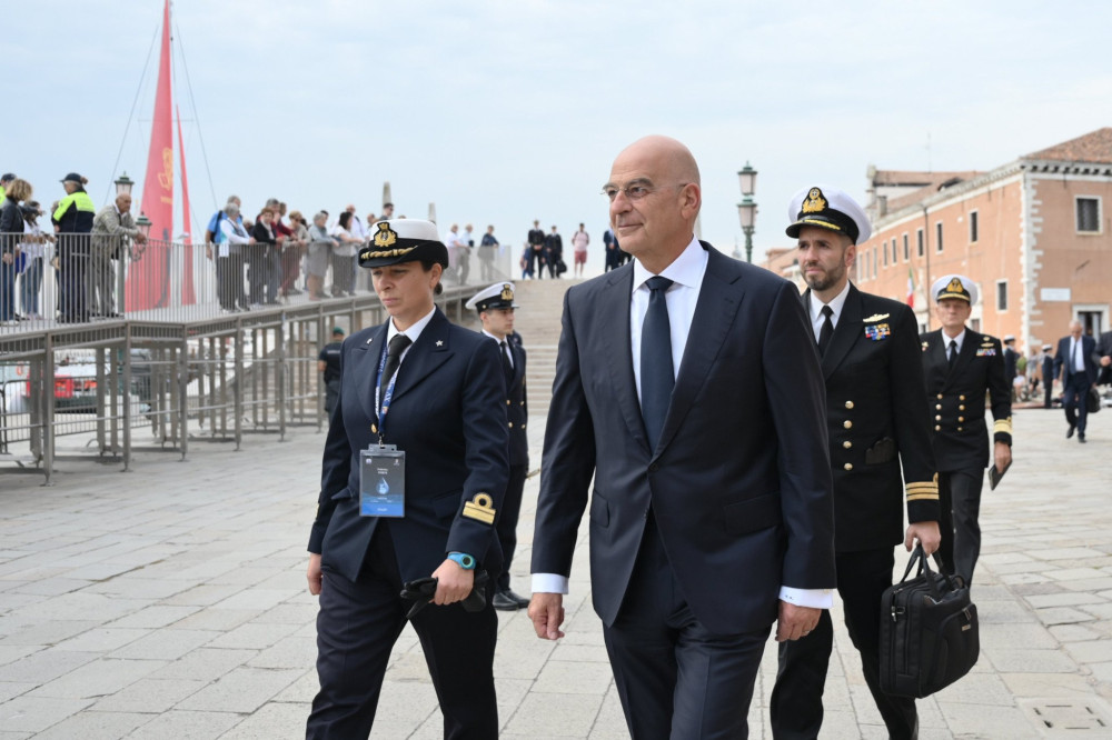 Νίκος Δένδιας: «Αμυντική Ασπίδα» για την Ευρώπη με δίκτυο σε Διάστημα, ξηρά και θάλασσα