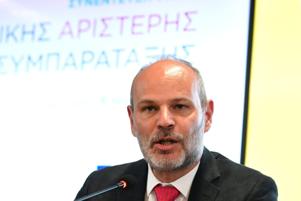 Κυβερνητικές πηγές κατά Κουτεντάκη: «Μπορεί να έχει έρθει το επόμενο Νόμπελ Οικονομίας και να μην το έχουμε καταλάβει»